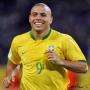Soccer+Brazilian+Legend+Ronaldo+announced+retirement