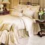 floor kushan aur bed sheets
