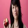 Rozana 1 Apple Khaye Kharab Colistrol Ghataye