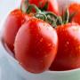 Men eating tomatoes reduces the risk of prostate cancer RESEARCH