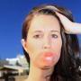 More chewing gum can cause persistent headaches