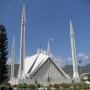 In the mosque of Islamabad set prayer and call at the same time